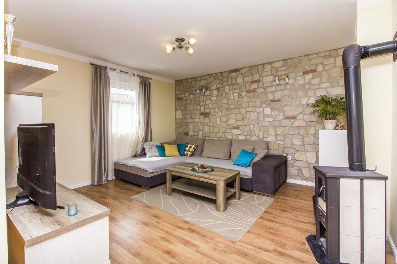 Apartmán Apartman Maxim Pula Exteriér fotografie