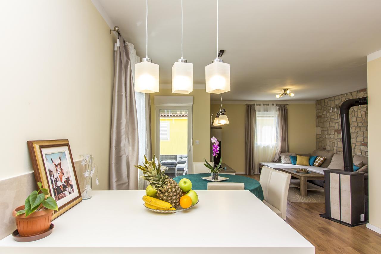 Apartmán Apartman Maxim Pula Exteriér fotografie
