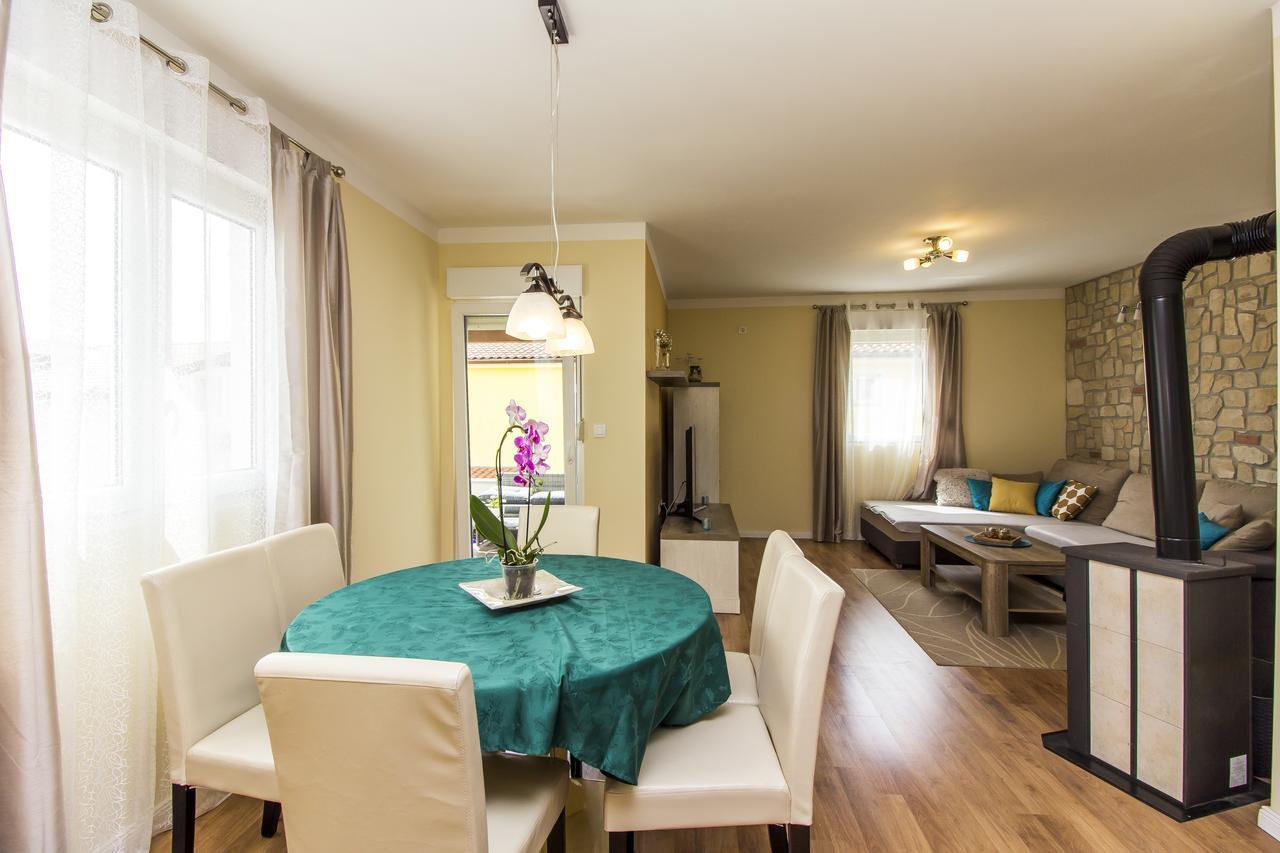 Apartmán Apartman Maxim Pula Exteriér fotografie