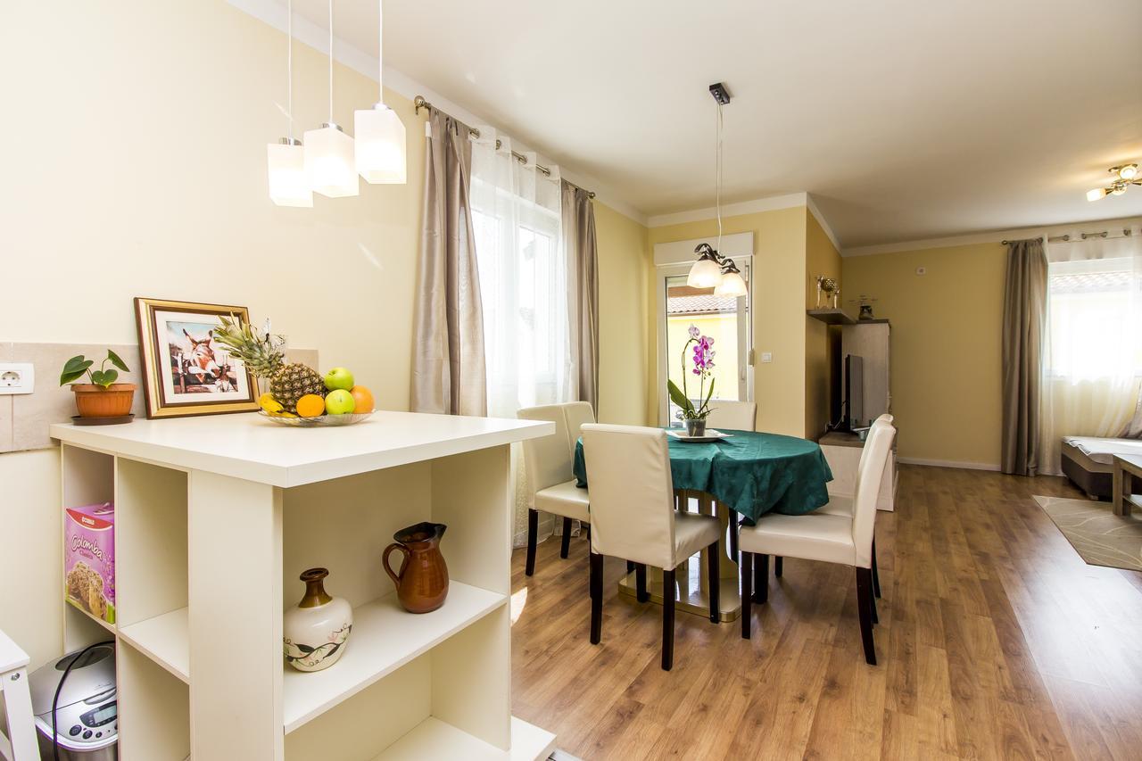 Apartmán Apartman Maxim Pula Exteriér fotografie