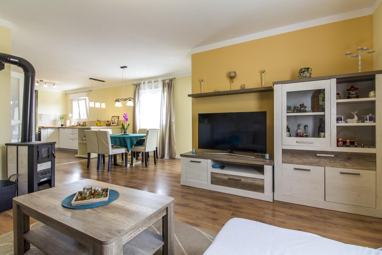 Apartmán Apartman Maxim Pula Exteriér fotografie