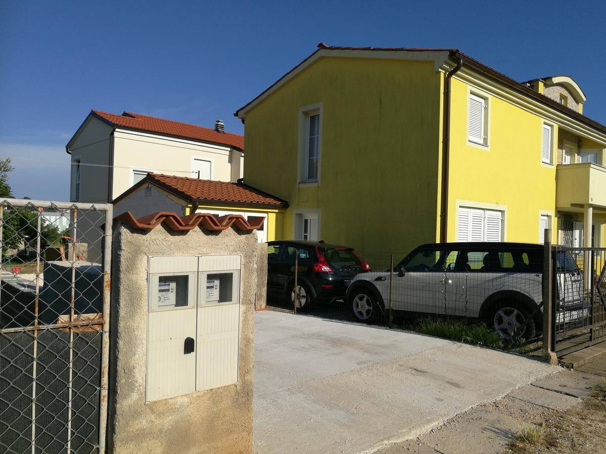 Apartmán Apartman Maxim Pula Exteriér fotografie